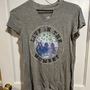 Justice Girls 18/20 Gray Graphic Tee - Live in the Moment Keyhole Neckline
